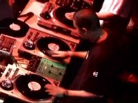 DJ Pump – Beat Juggling Routine